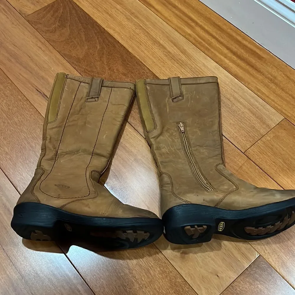 Keen Womens Tyretread Tall Riding Boots Snow Leather Waterproof Tan Size 6.5‎